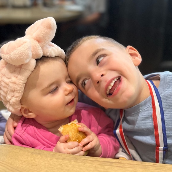 Hi! - Picture 2 of 4